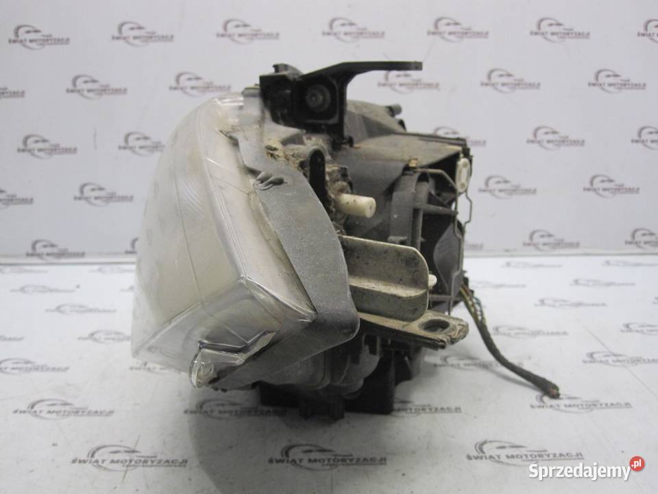BMW E82 10r lampa lewa przód ANGLIK 724965101 sprzedam