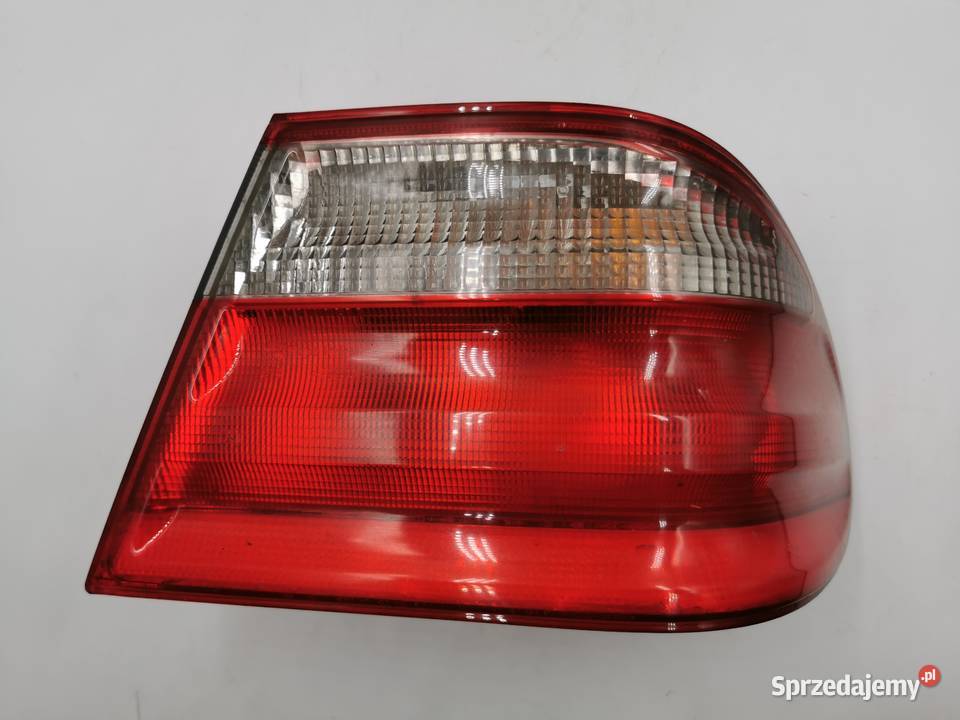 Lampa Prawy Tył Tylna Prawa Mercedes E Klasa Prawe Oświetlenie Wyszków
