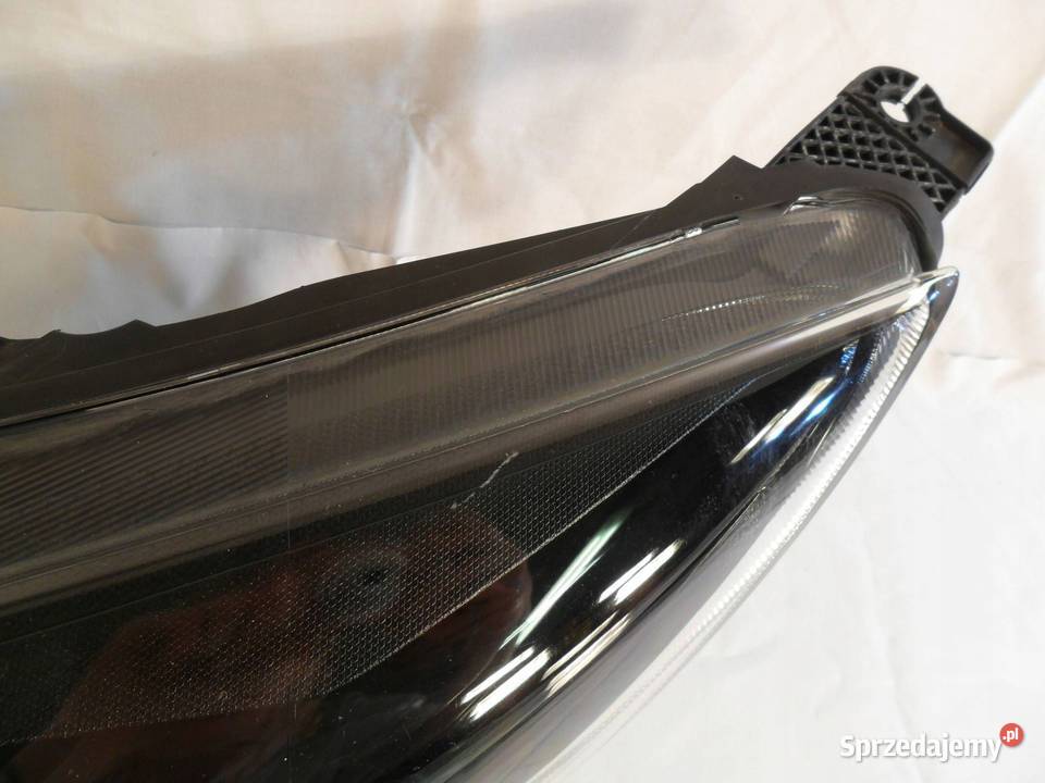 REFLEKTOR PRZÓD STRONA LEWA FORD FOCUS sprzedam