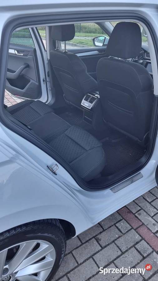 Skoda Superb drugi właściciel z polskiego salonu elektryczne szyby Szczecin sprzedam