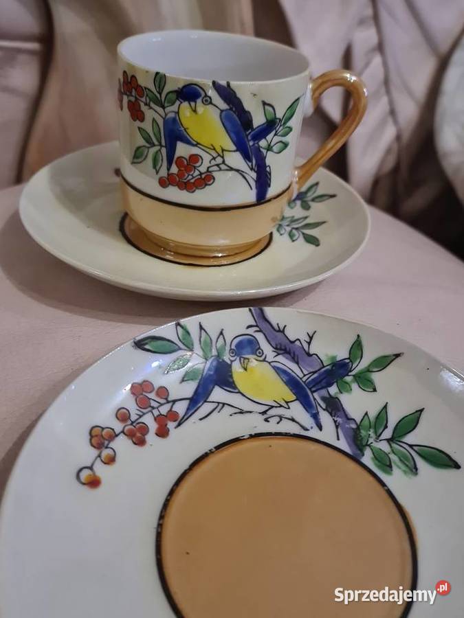 Porcelanowy zestaw filizanek Ostrołęka