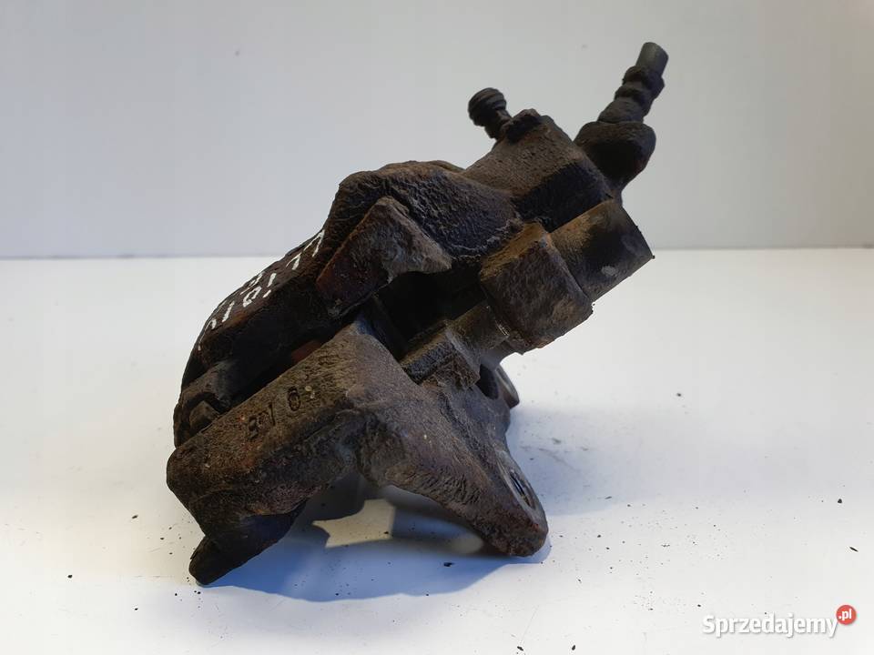 Renault Clio IV PRAWY PRZEDNI ZACISK HAMULCOWY osobowe Rudka