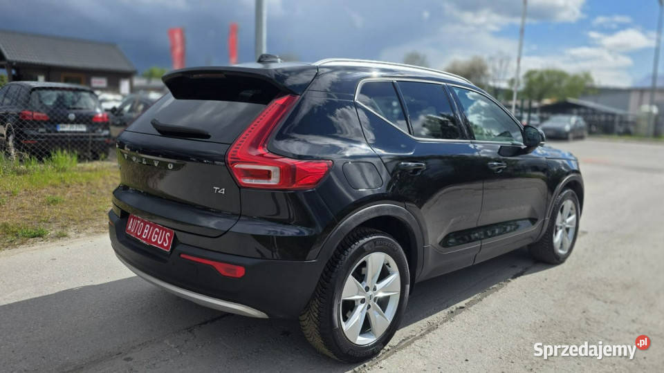 Volvo XC 40 T4 geatronic Inscription mały nawigacja XC 40 pomorskie
