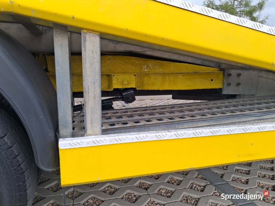 MercedesBenz Sprinter 29TD 412 Pomoc Drogowa radio / CD Starachowice