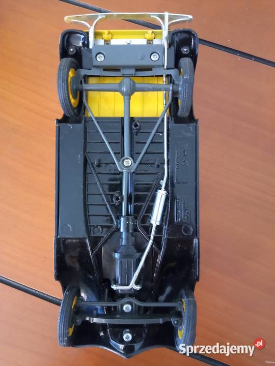 Ford V8 kolekcjionerski model samochodu wysyłka
