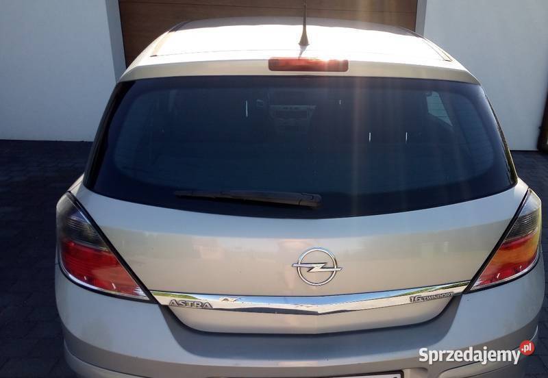 OPEL ASTRA H BGAZ MAŁY PRZEBIEG 156ty 115KM