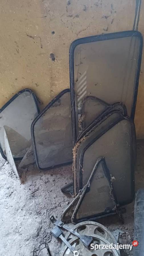 Części fiat 126 p tapicerka zderzaki szyby świętokrzyskie Ostrowiec Świętokrzyski