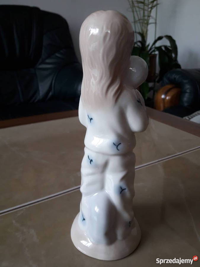 Porcelanowa figurka Sango Hiszpania lubelskie Janów Lubelski