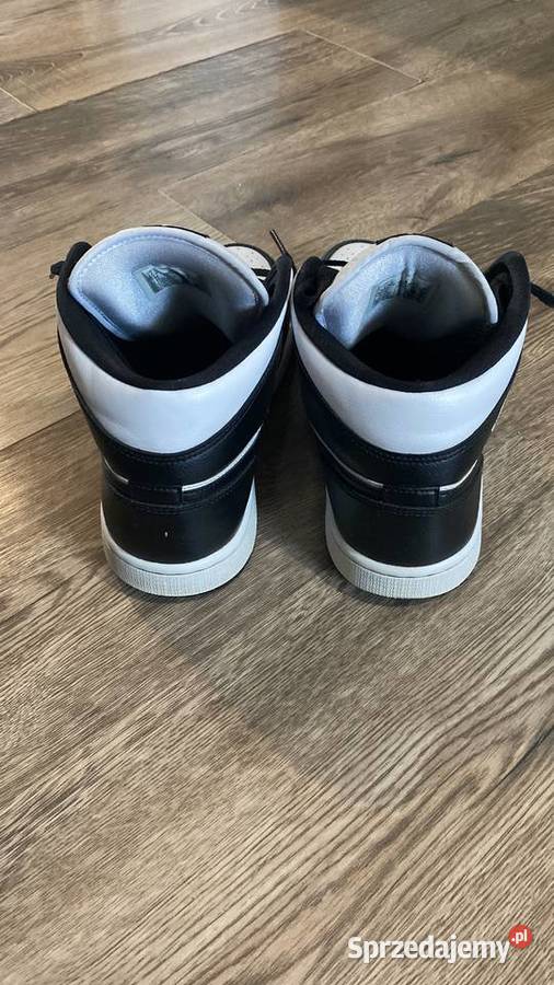 Buty Nike Jordan Mid 1