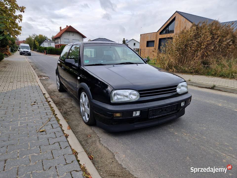 Volkswagen Golf 28 VR6 manualna Trzebnica