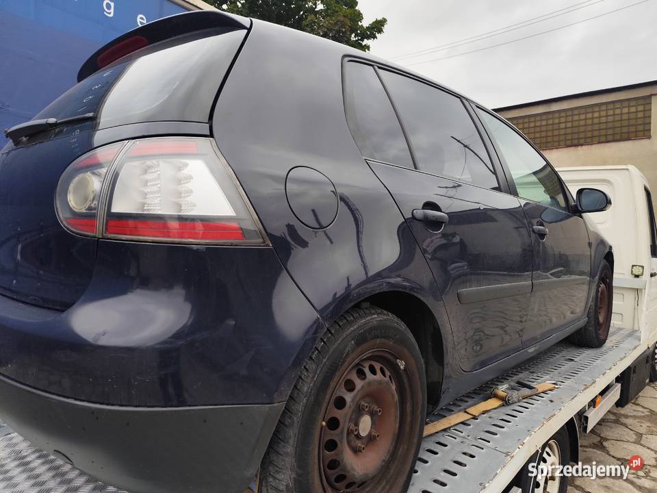 Części golf V 16fsi Kutno sprzedam