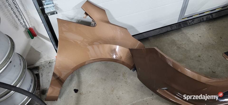 Sprzedam błotniki ford b Narol sprzedam