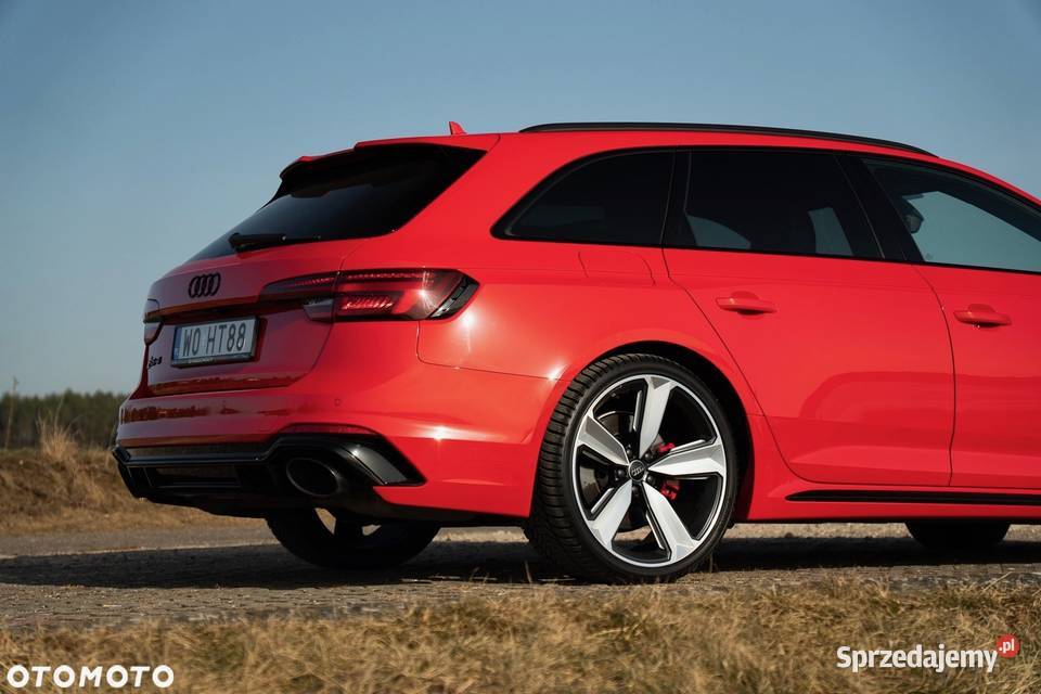 Audi RS4 Avant automatyczna Samochody osobowe Miastko