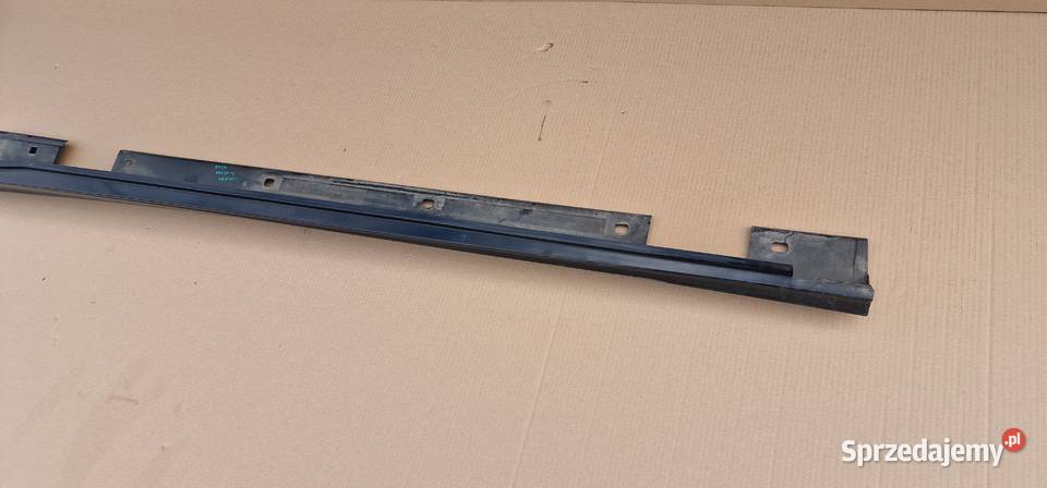 BKLASA W246 LISTWA PROGOWA NAKŁADKA PRÓG