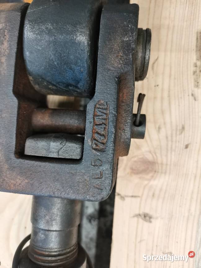 Case CVX 370 Magnum Wieszak TUZ Wilkowo