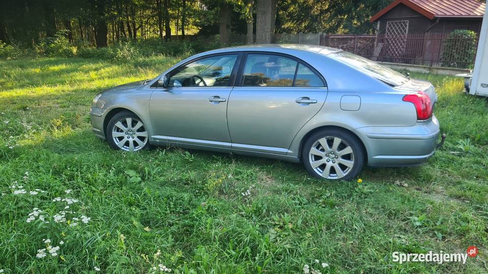 Toyota Avensis T25 4/5 sprzedam