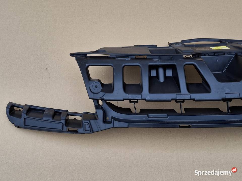 RENAULT MEGANE III LIFT WZMOCNIENIE GRILLA lubuskie Bieleń