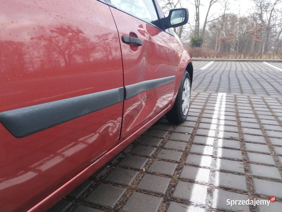 Ford Fiesta 2006r Lift Benzyna Drezdenko