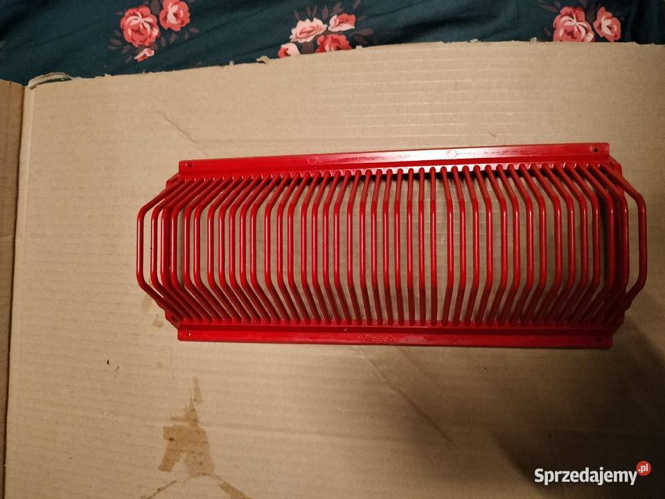 Stary plastykowy stojaczek na płyty