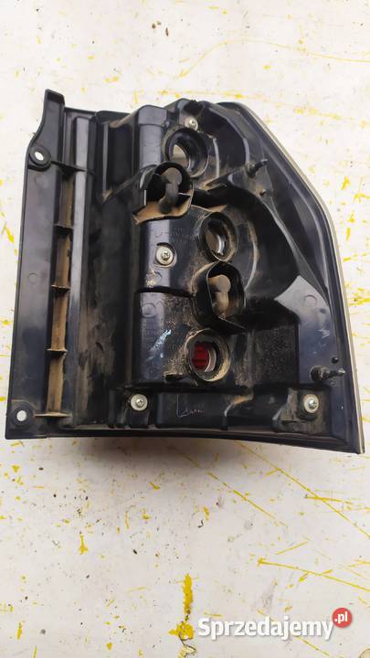 Mitsubishi pajero 2007 2008 lampa tył lewa Wrocław