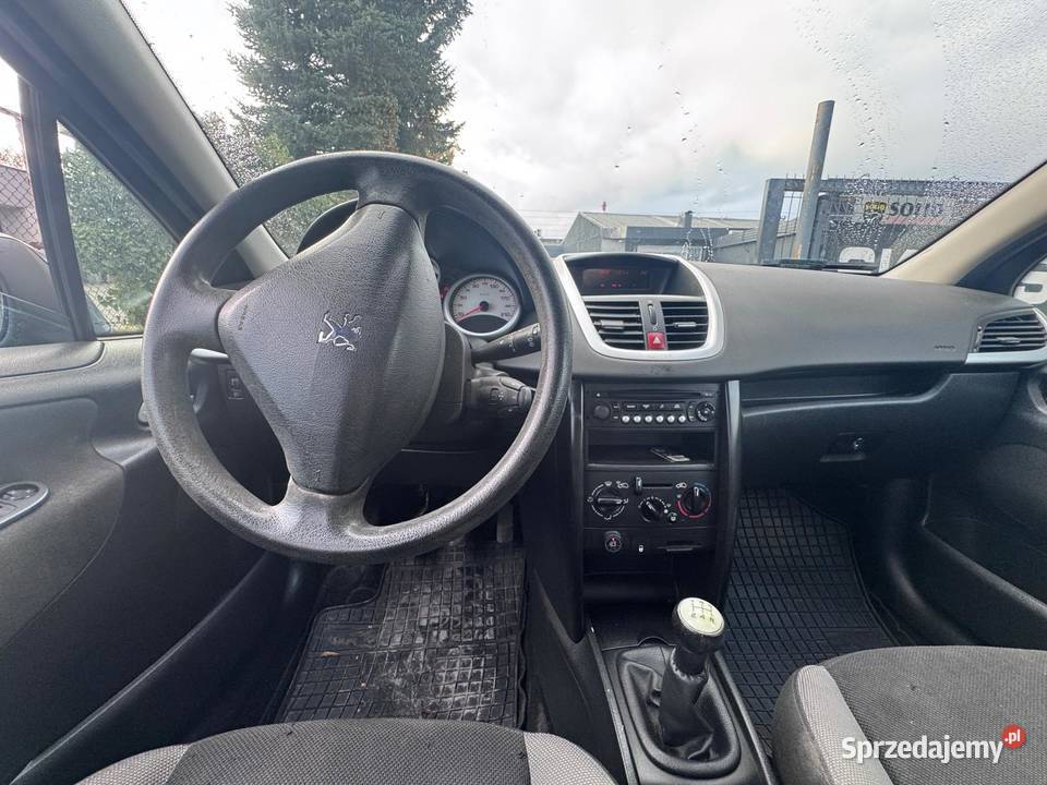 Peugeot 207 14 BG 2007 Zamiana Raty Częstochowa