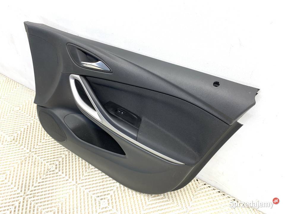 BOCZEK DRZWI PRAWY PRZÓD OPEL ASTRA K Hatchback