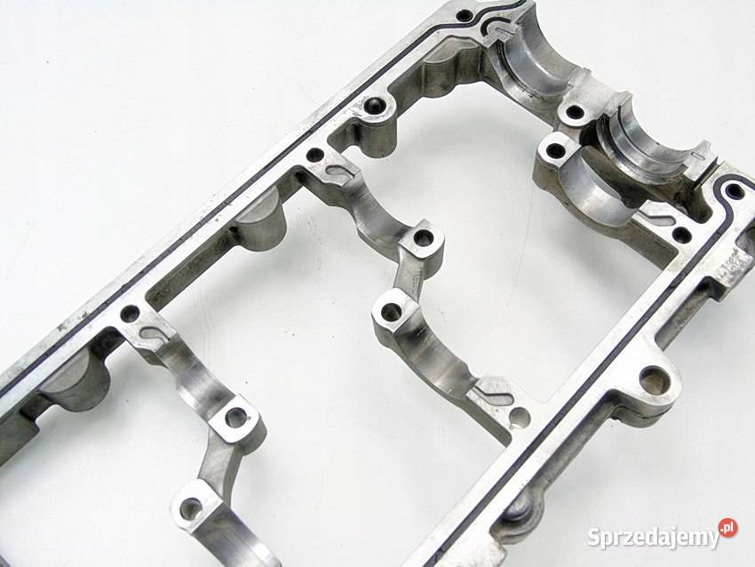 RAMKA WAŁKÓW ROZRZĄDU GŁOWICY 30 TDI AUDI A4 B7 osobowe Głowice cylindrów Sosnowiec