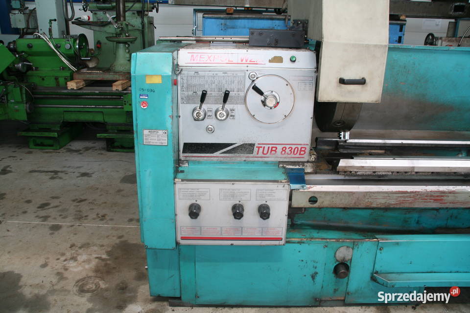 Tokarka uniwersalna TUB 830 B x 4000 rb 2008 Głowno