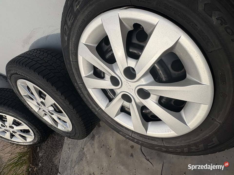 Koła zimowe Kia Rio czujnik ciśnienia komplet Mysłowice