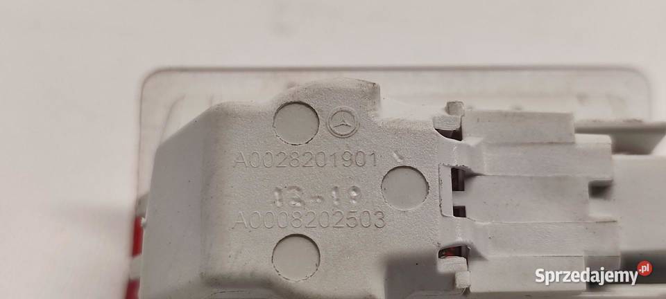 MERCEDES GLC W253 X253 LAMPKA BOCZKA DRZWI