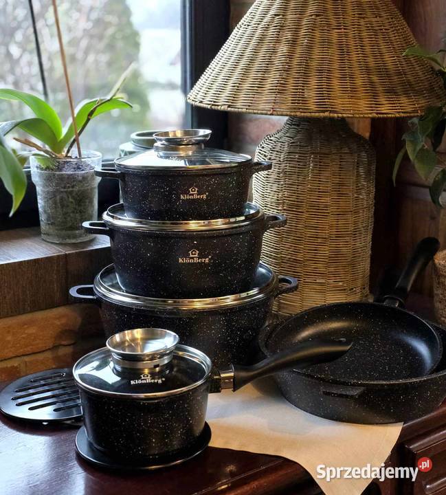 299 Garnki marmurkowe czarne 12 elementów śląskie Zabrze