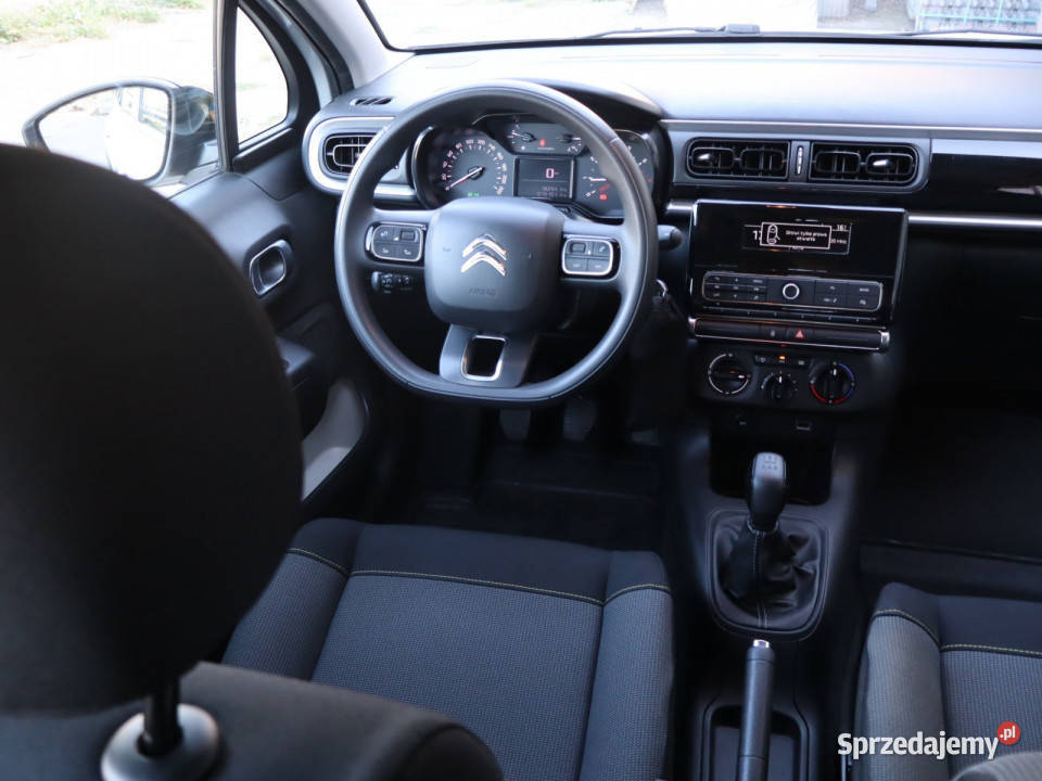 Citroen C3 12 PureTech 61KM C3 sprzedam