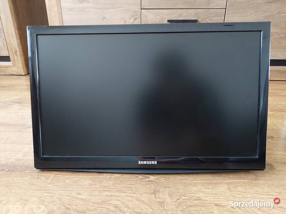 Telewizor LCD Samsung 19 dvbt hdmi usb Piotrków Trybunalski