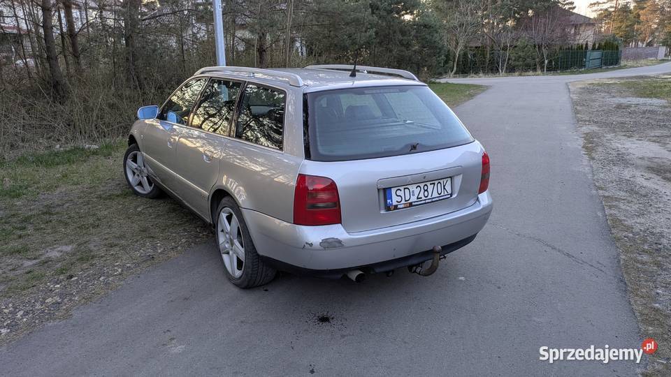 audi A4 b5 Avant 2000r 18 pb 125 przebieg 322 MP3 Jaworzno