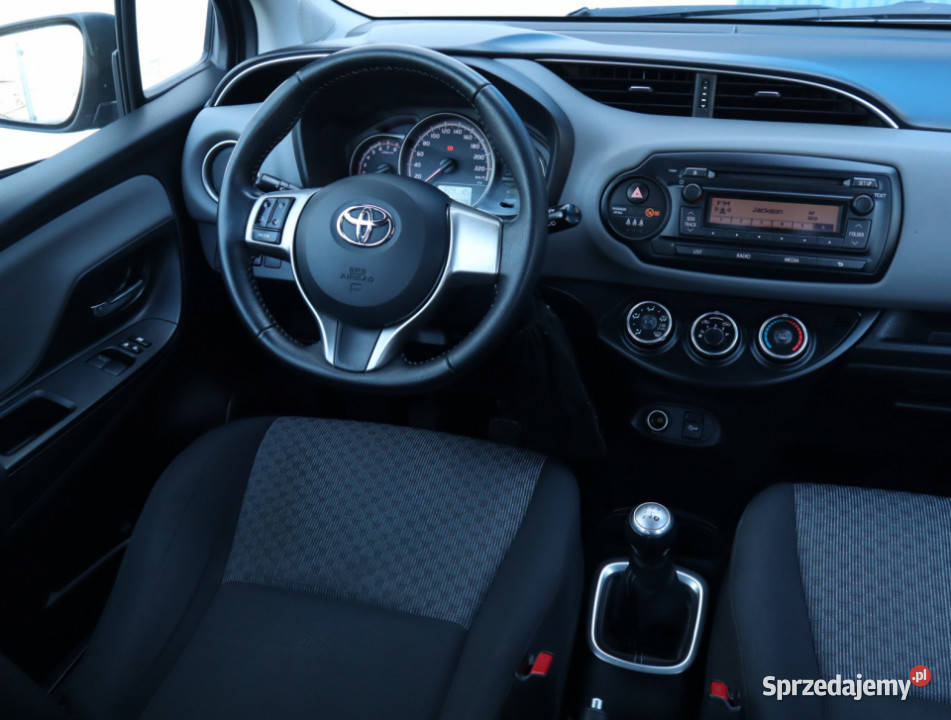 Toyota Yaris 10 VVTi elektryczne lusterka Łódź