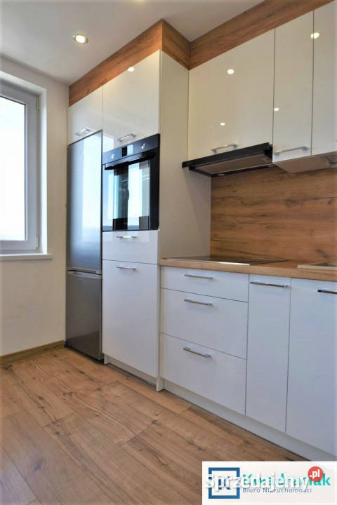 Sprzedam mieszkanie 49m2 2 pokojowe Lesko Piotra podkarpackie