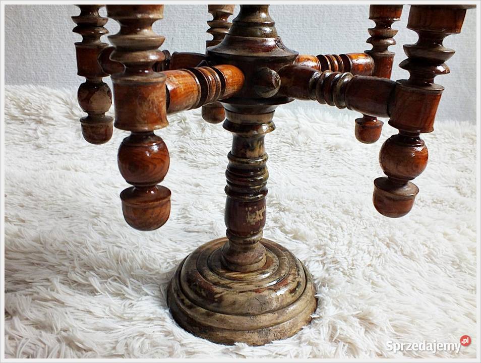 Ponury stary świecznik Wikingów drewniany Antyki Żary