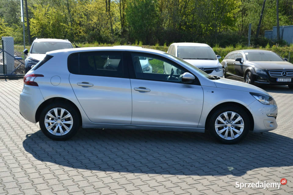 Peugeot 308 12 benzyna 110 parktroniki tablet