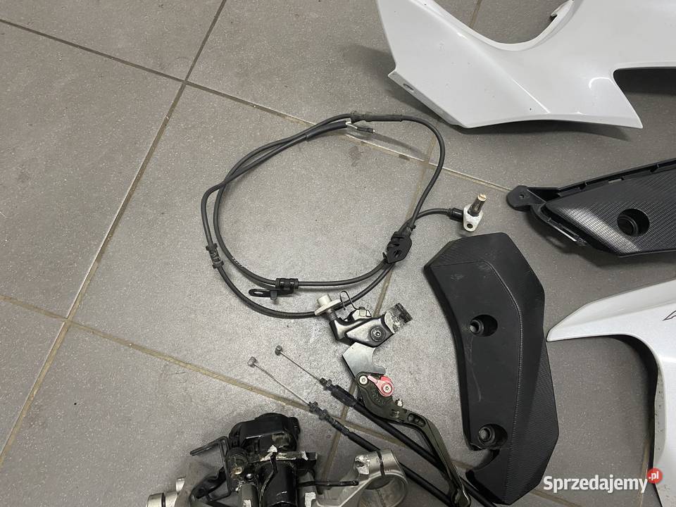 Yamaha Mt 07 zestaw startowy owiewki Linka Kubowo sprzedam