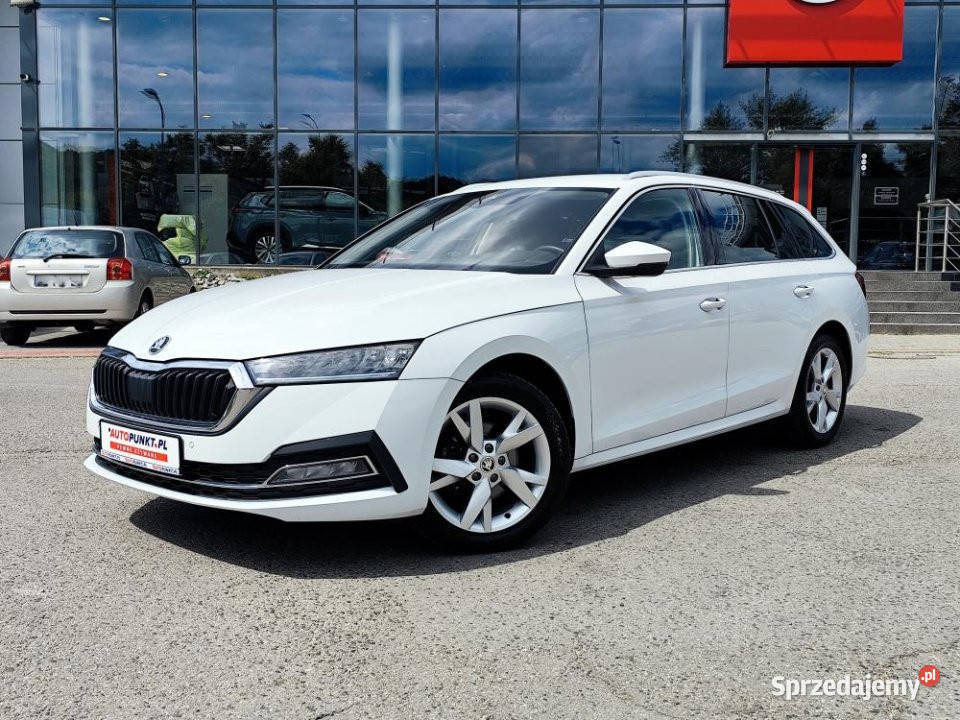 Skoda Octavia 2023r Navi ACC BLIS hak el fotele