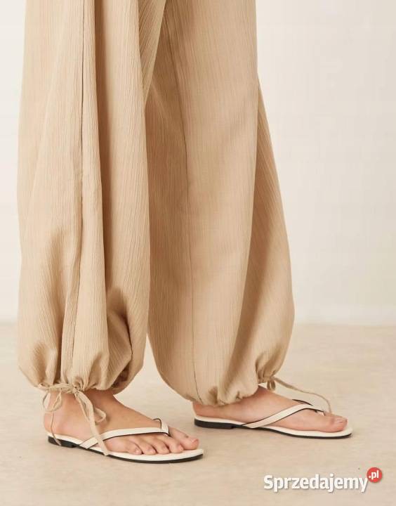 beżowe spodnie casual M Warszawa