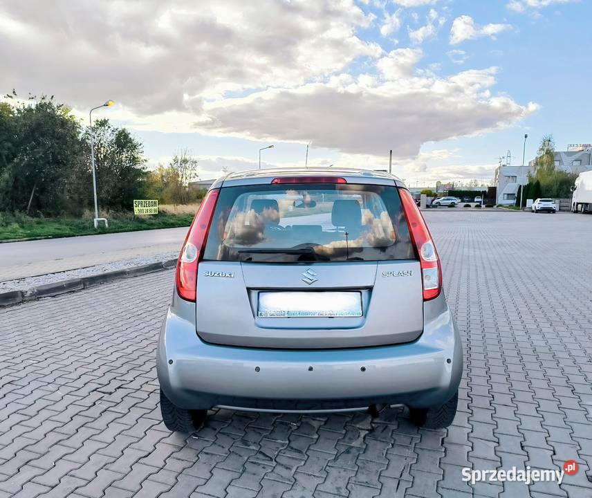 SUZUKI Splash 2010r 12 benzyna Rok produkcji 2010 łódzkie Radomsko