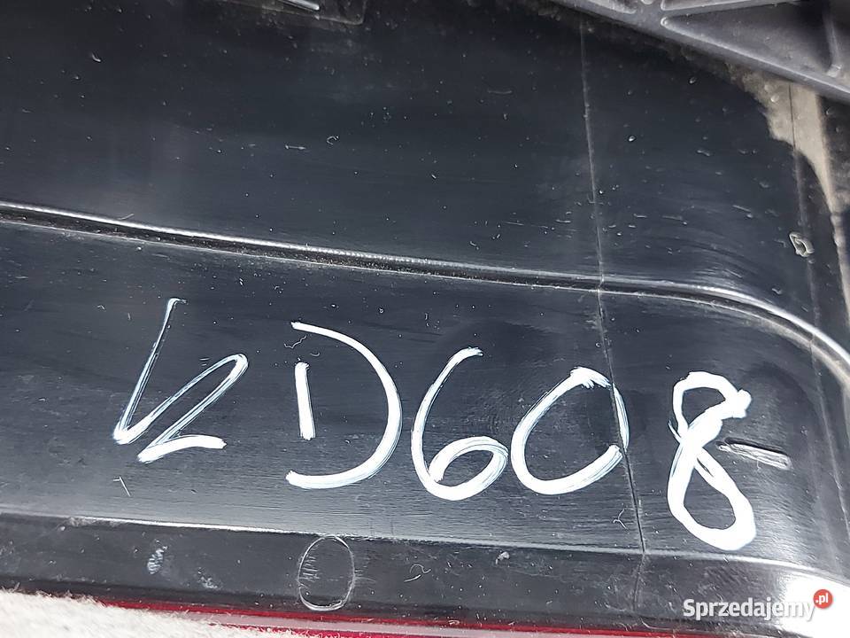 VW CRAFTER lampa lewa tył 89033705 Kielce sprzedam