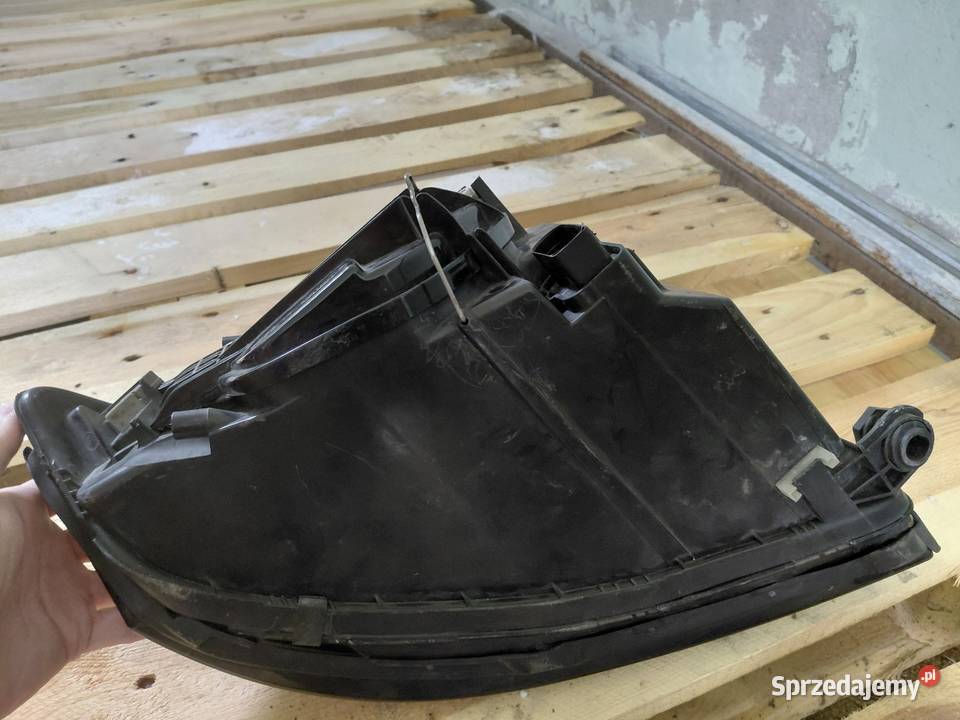 Lampa przednia lewa Audi A2 Niemczyn