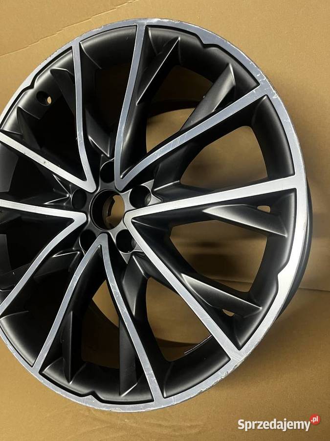 Felga Maserati Ghibli 20 670123489 85Jx20 ET43 wielkopolskie Gostyń