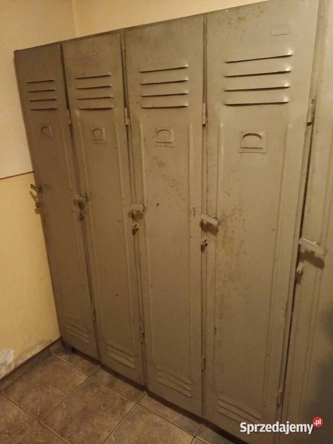Szafka pracownicza z PRLu Chojnice
