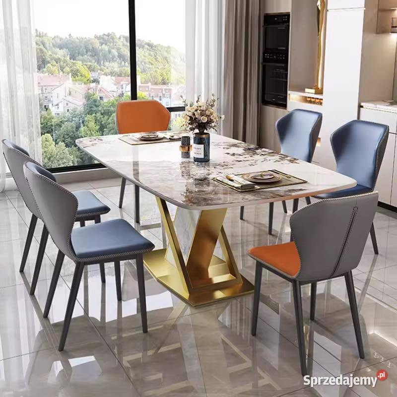 Stół złoty okrągły Glamour Nowojorski z Golkowice