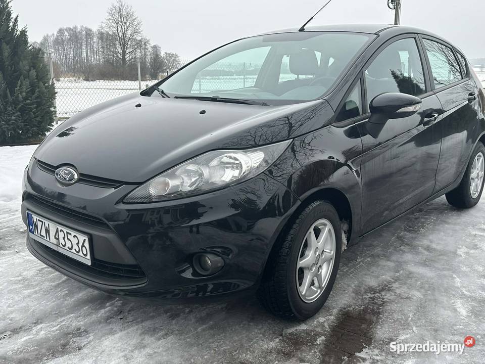 12 BENZYNA 5 DRZWI 2011r Zwoleń