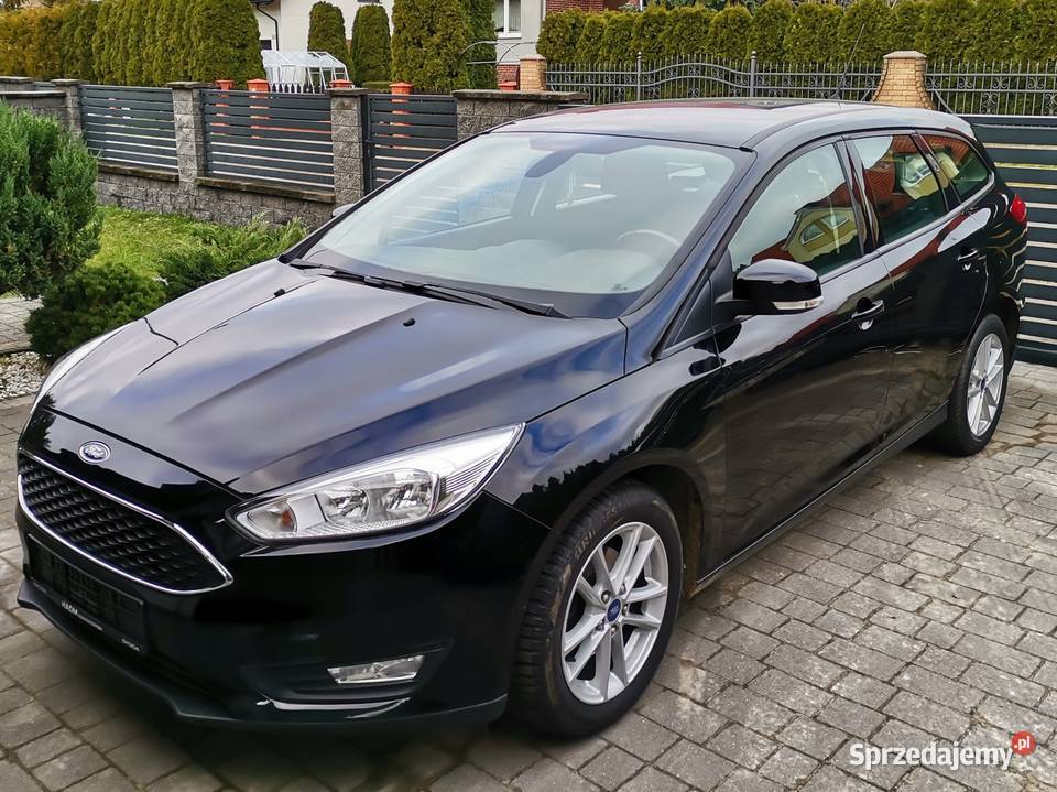 FORD FOCUS 10 BENZYNA 2017 SAMOCHÓ manualna