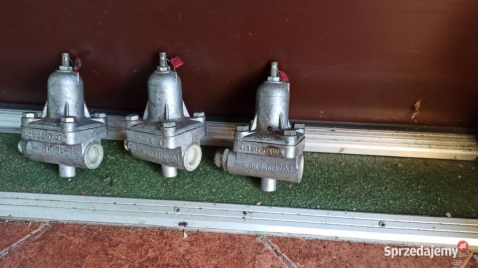 NOWY Regulator Ciśnienia Powietrza Zawór Traktor Garwolin